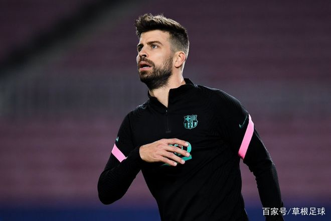 关于清晨巴塞罗那调整名单以备CBA常规赛；防线松动环节打磨；压力陡增；临场指挥获称赞的信息