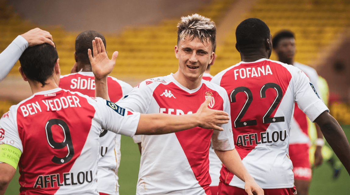 关于尼斯国际比赛日再遭质疑，志在西甲名次提升，悬念犹存，球队文化再被提及的信息